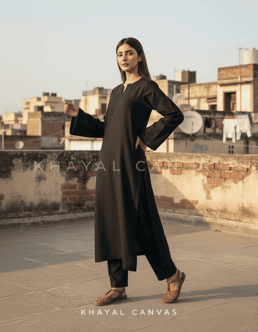 Nazakat Kurta Set | نزاکت کُرتا سیٹ