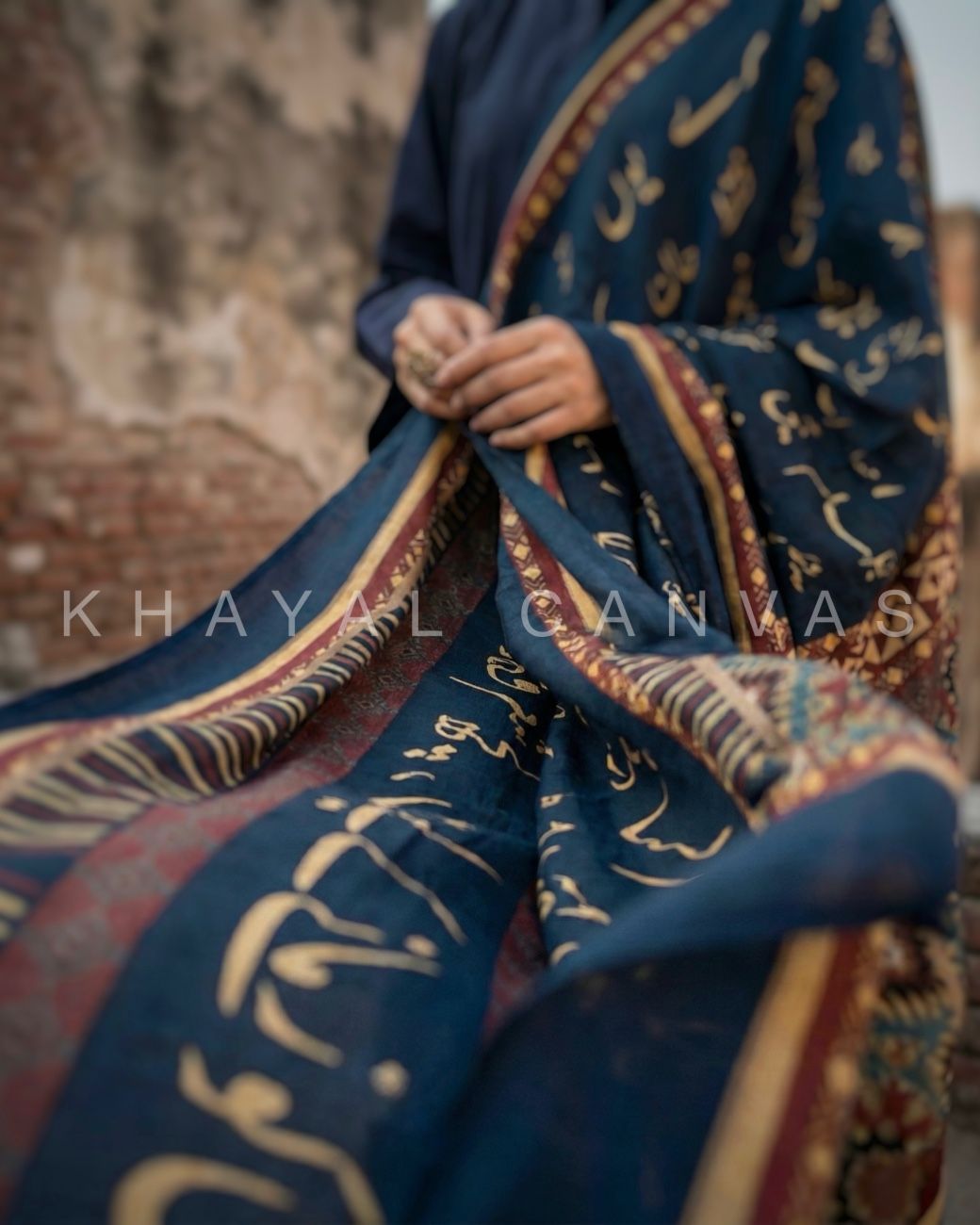 Lafz-e-Tamanna Urdu odhni – blue and purple variants – Khayal Canvas